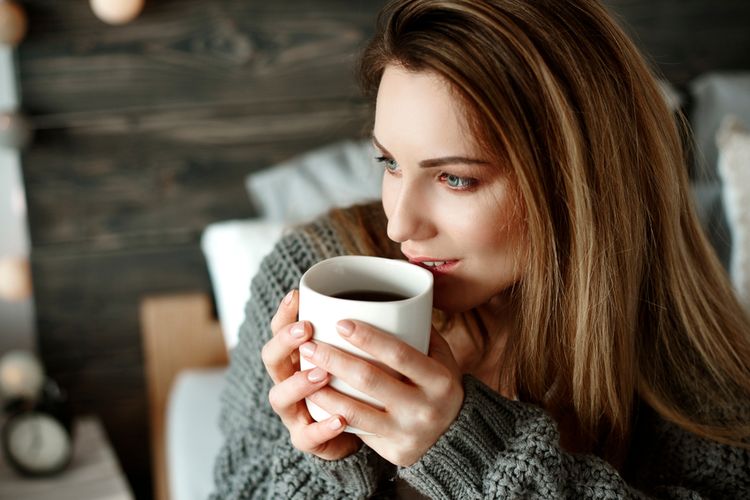 Bahaya minum kopi di pagi hari dan sebelum sarapan