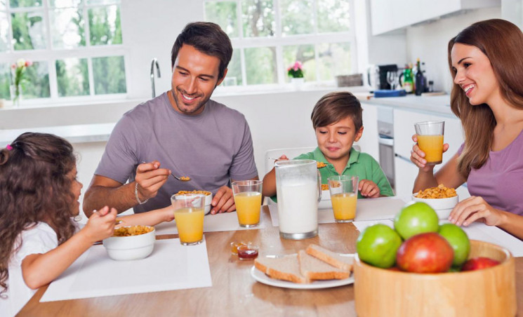 Menjalankan pola hidup sehat dengan melakukan cara-cara ini