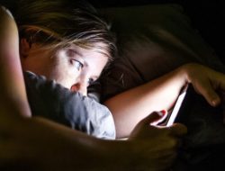 Terlalu Sering Begadang Harus Dihindari Demi Kesehatan Tubuh